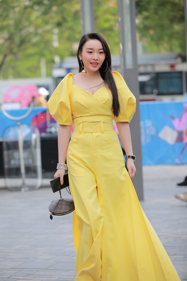 QD4362 套图185张+视频-神兽街拍