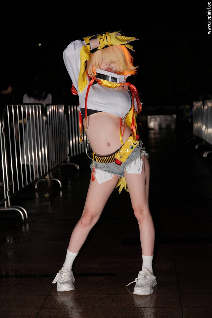 QD4501 套图223张+视频-神兽街拍