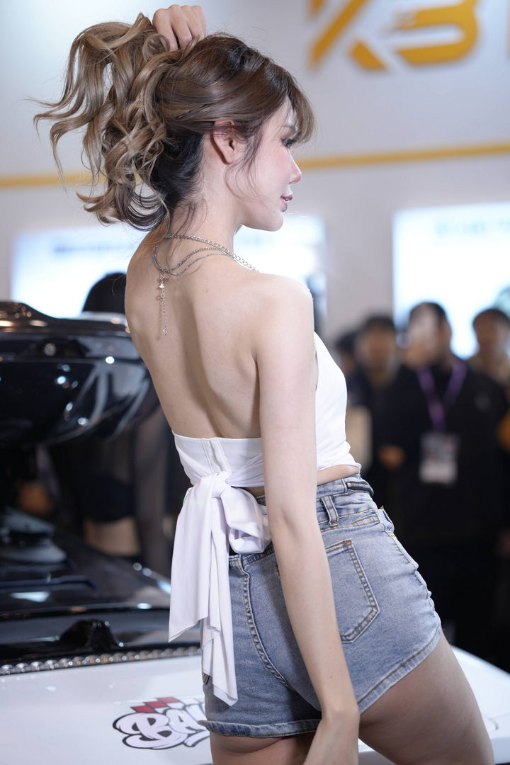 QD4513 套图134张+视频-神兽街拍